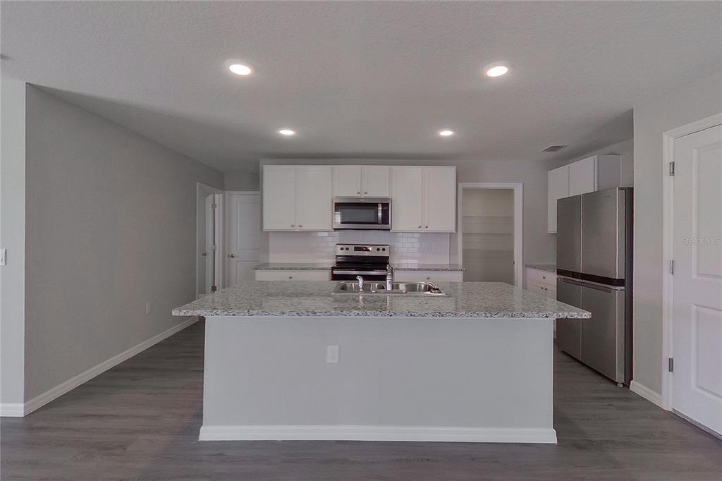 8616 Southwest 44th Court Ocala, FL 34476 - Photo 4 of 23