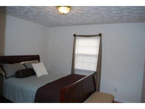 807 Swadley Road, Unit 9 Johnson City, TN 37601 - Photo 16 of 24 Guest bedroom2