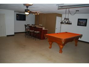 807 Swadley Road, Unit 9 Johnson City, TN 37601 - Photo 17 of 24 Finished basement