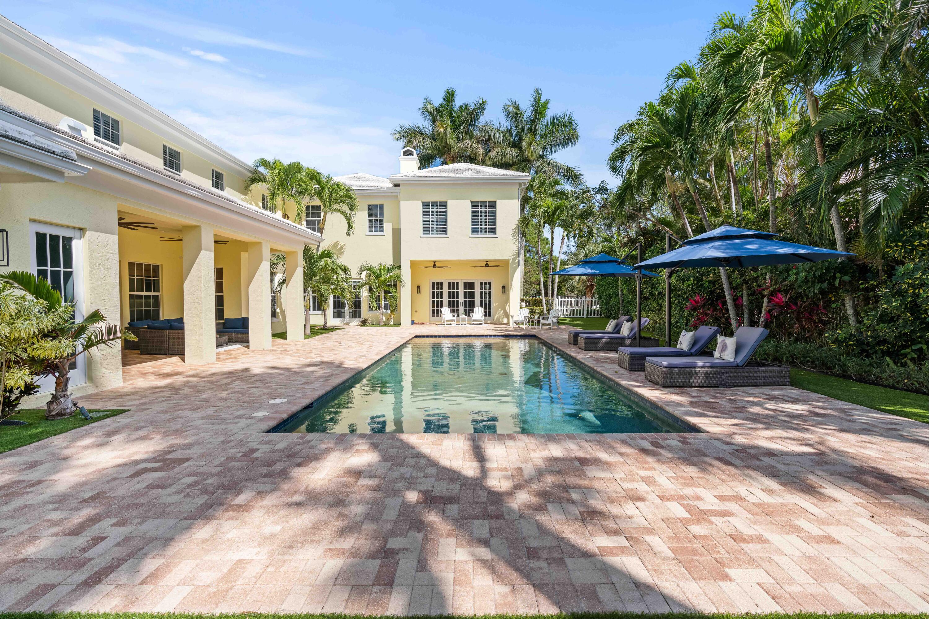 3338 Greenway Drive Jupiter, FL 33458 - Photo 30 of 50 Pool