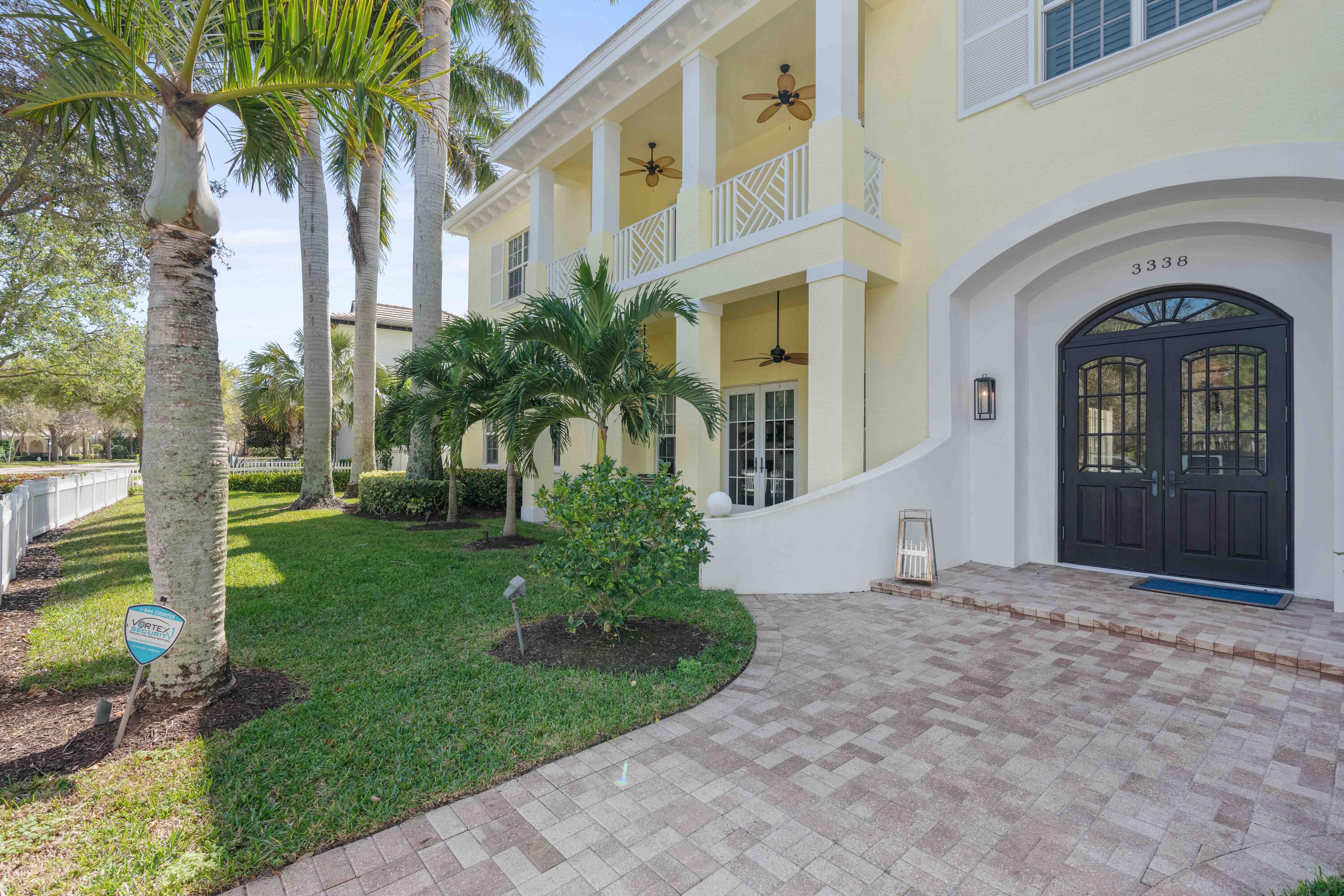 3338 Greenway Drive Jupiter, FL 33458 - Photo 48 of 50 Front