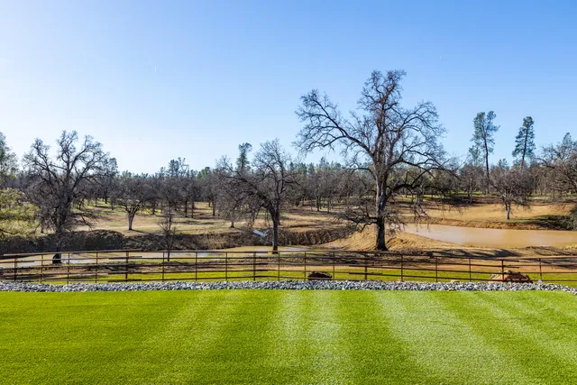 a view of a lake with houses