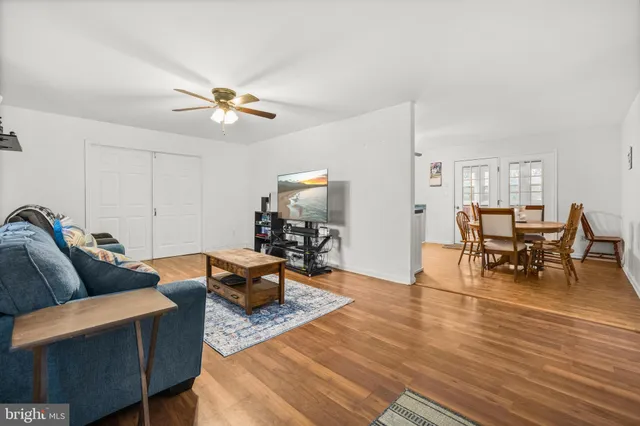 $450,000 | 10702 Westwood Lane, Waldorf, MD 20601