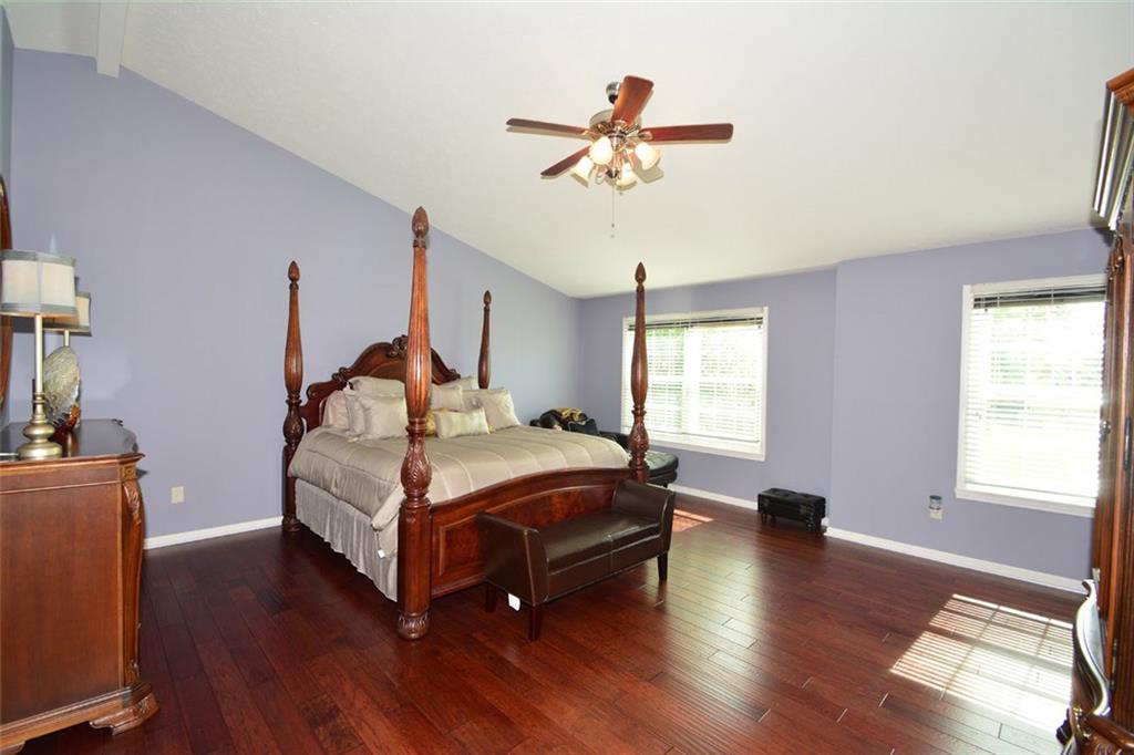 12060 Seville Road Fishers, IN 46037 - Photo 15 of 23 Gallery Image 15