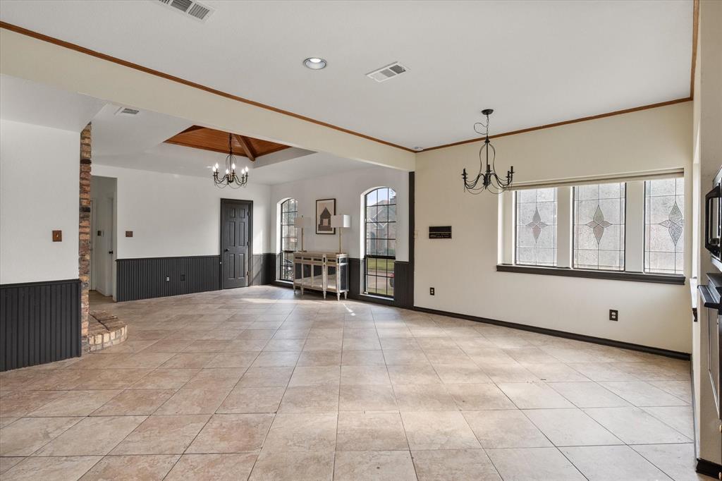 2428 Cross Timbers Trail Arlington, TX 76006 - Photo 19 of 40
