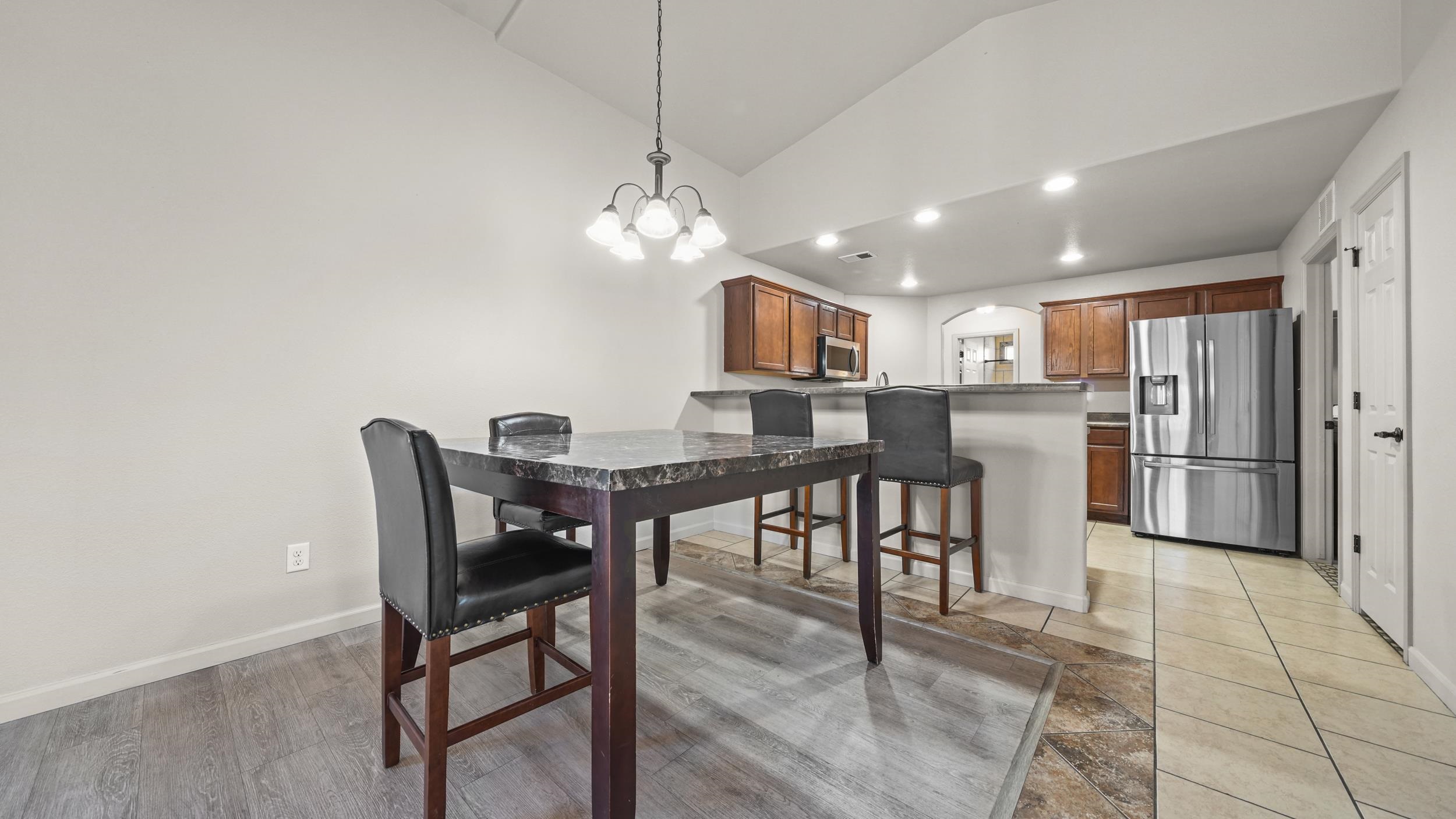 458 Davis Road Grand Junction, CO 81504 - Photo 7 of 32