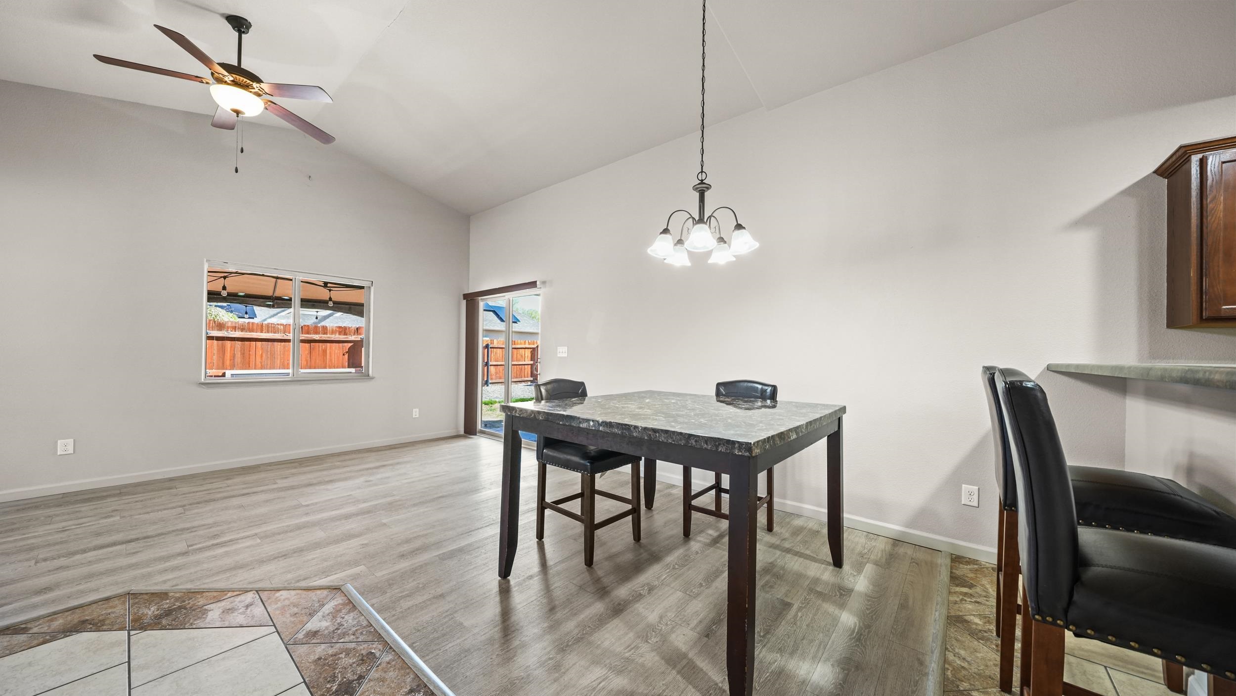 458 Davis Road Grand Junction, CO 81504 - Photo 8 of 32