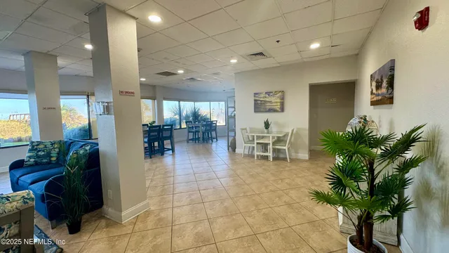 $5,595 | 1901 1st Street North, Unit 806, Jacksonville Beach, FL 32250