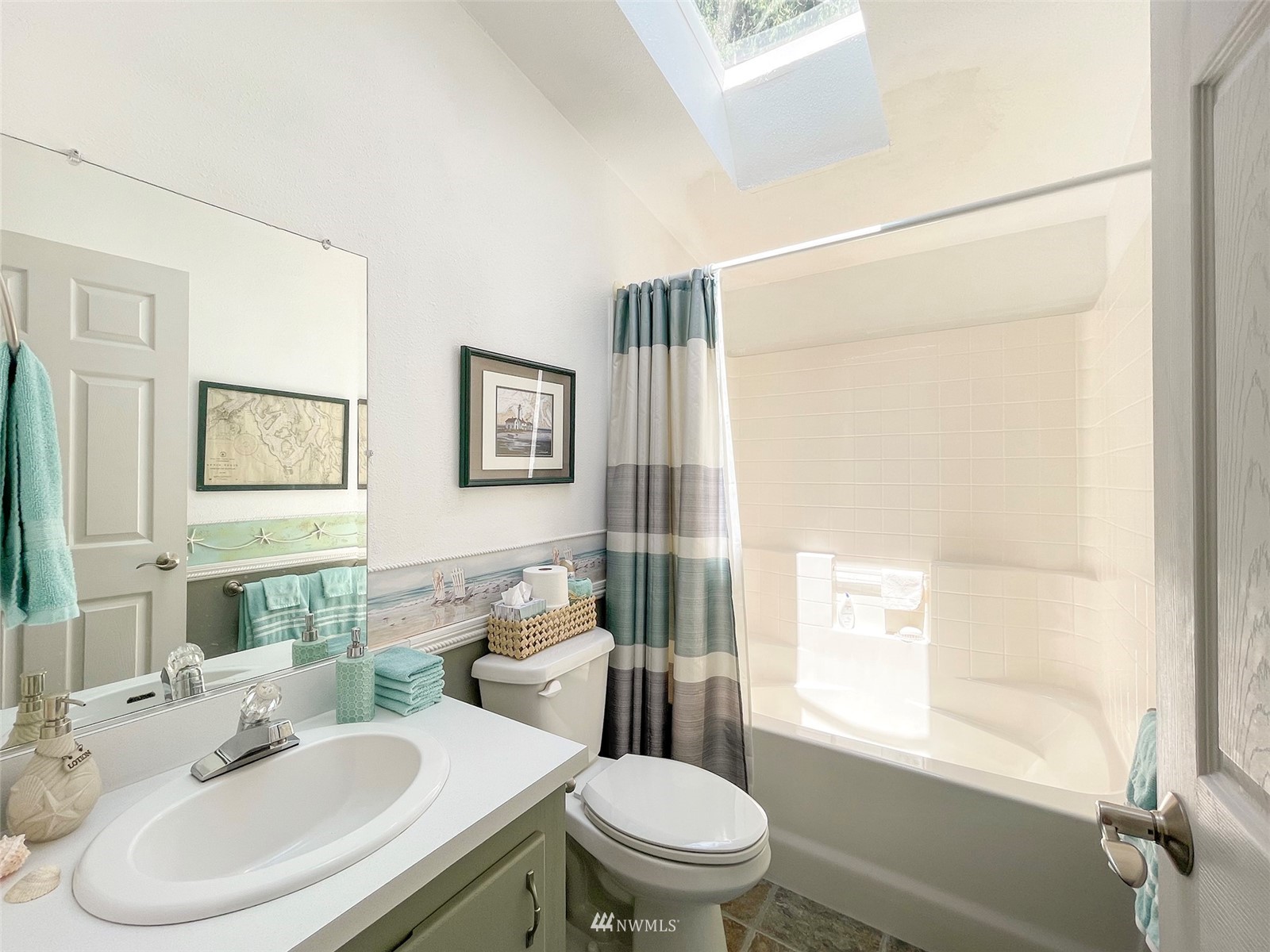 320 Rhododendron Drive Sequim, WA 98382 - Photo 20 of 38 Gallery Image 20