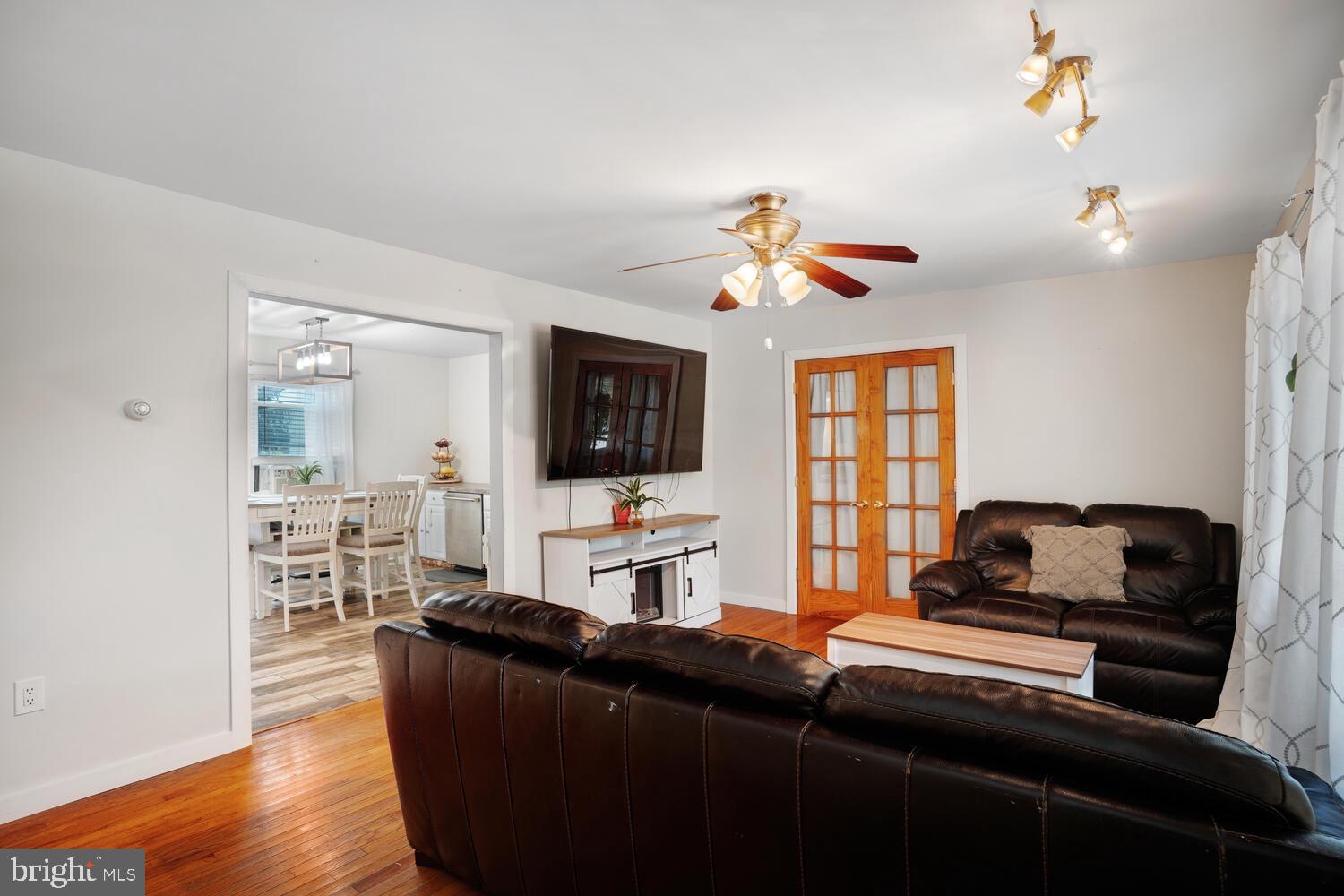 158 Forge Road West Creek, NJ 08092 - Photo 8 of 33 Gallery Image 8