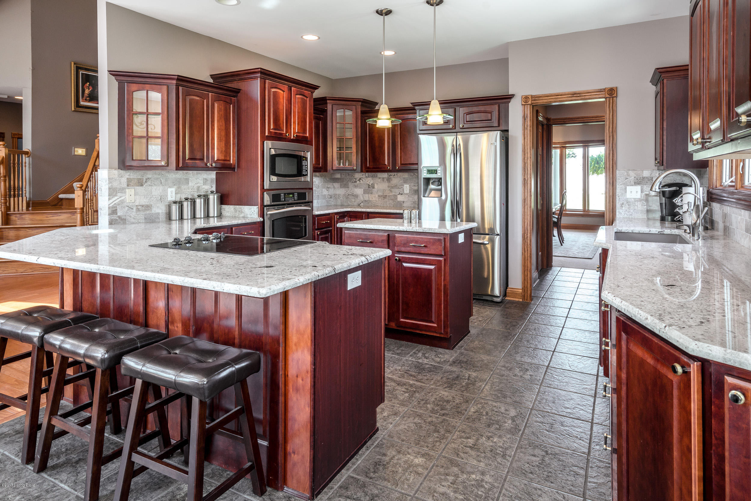 6101 Hensley Road Prospect, KY 40059 - Photo 16 of 67 12
