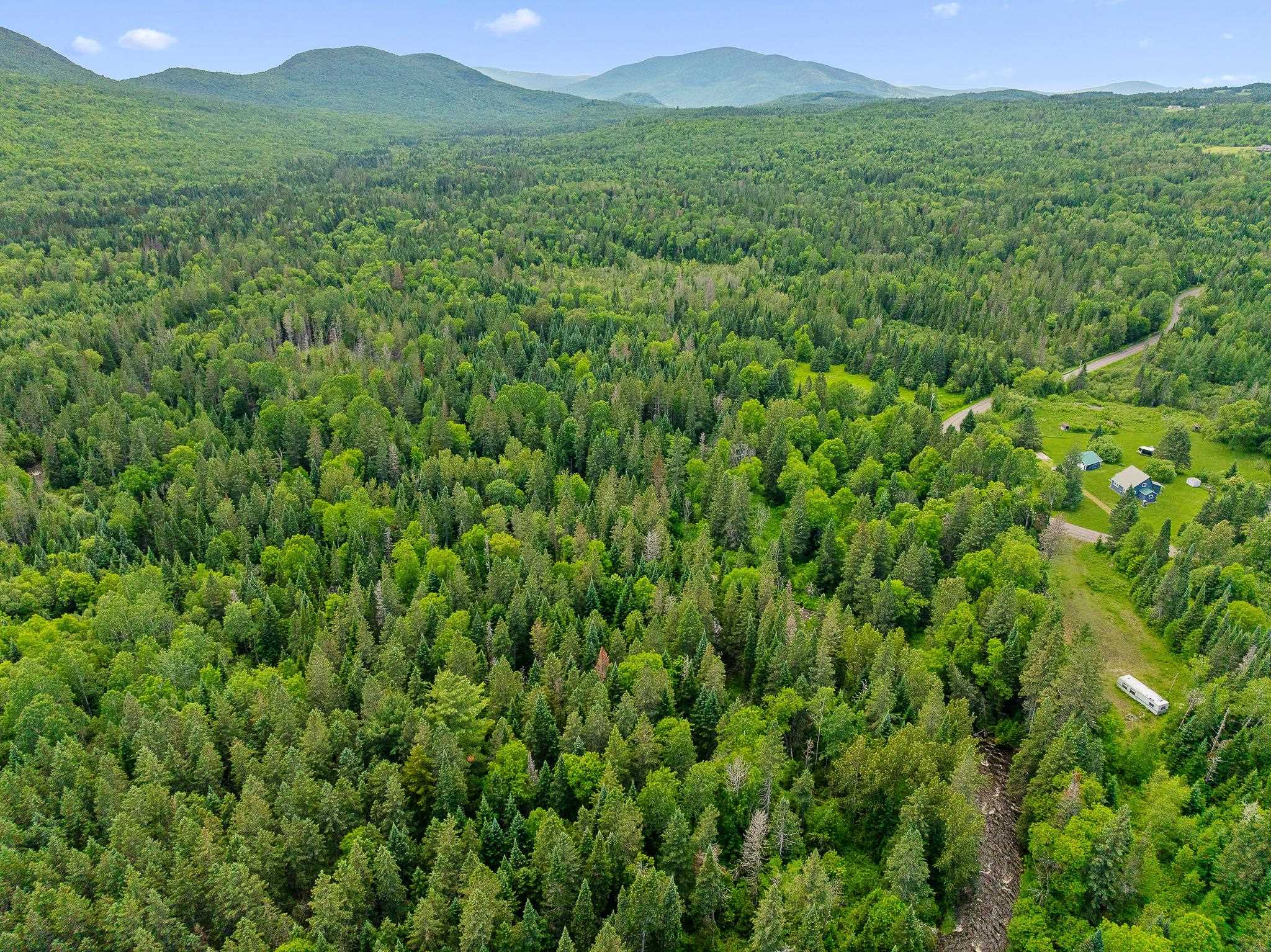 354 Gray Road Columbia, NH 03576 - Photo 12 of 37