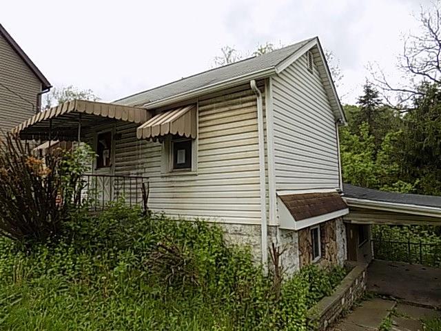 7028 Pleasant Valley Road Irwin, PA 15642 - Photo 2 of 11 Gallery Image 2