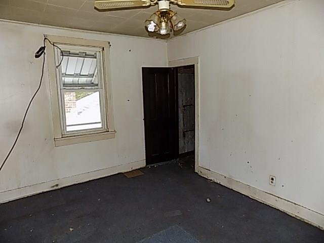 7028 Pleasant Valley Road Irwin, PA 15642 - Photo 6 of 11 Gallery Image 6