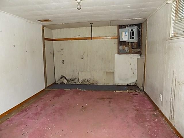 7028 Pleasant Valley Road Irwin, PA 15642 - Photo 9 of 11 Gallery Image 9