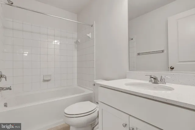 $3,650 | 1648 Sandpiper Bay Loop, Dumfries, VA 22026