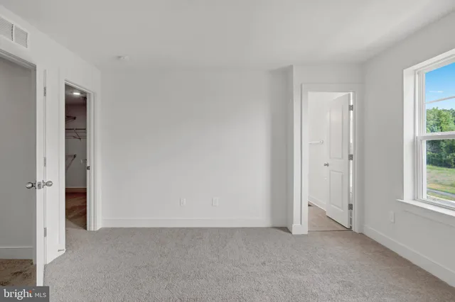 $3,650 | 1648 Sandpiper Bay Loop, Dumfries, VA 22026