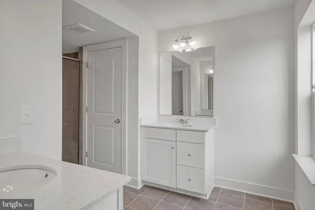 $3,650 | 1648 Sandpiper Bay Loop, Dumfries, VA 22026