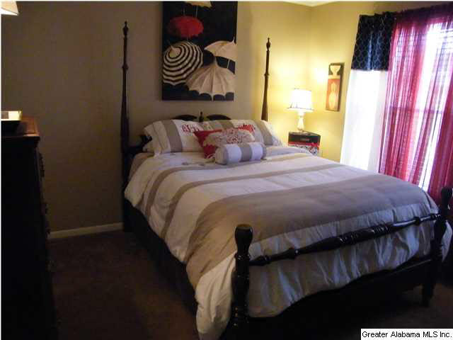 304 Ridgebrook Circle Gardendale, AL 35071 - Photo 11 of 31