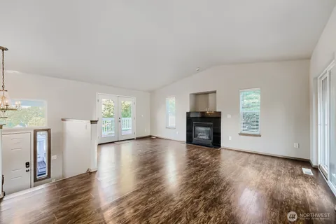$599,950 | 1312 Browns Point Boulevard Northeast, Tacoma, WA 98422