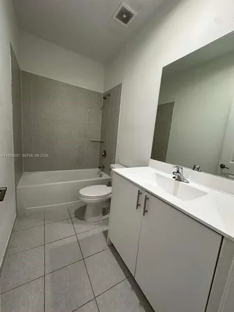 $2,450 | 13386 Southwest 287th Terrace, Unit 13386, Homestead, FL 33033