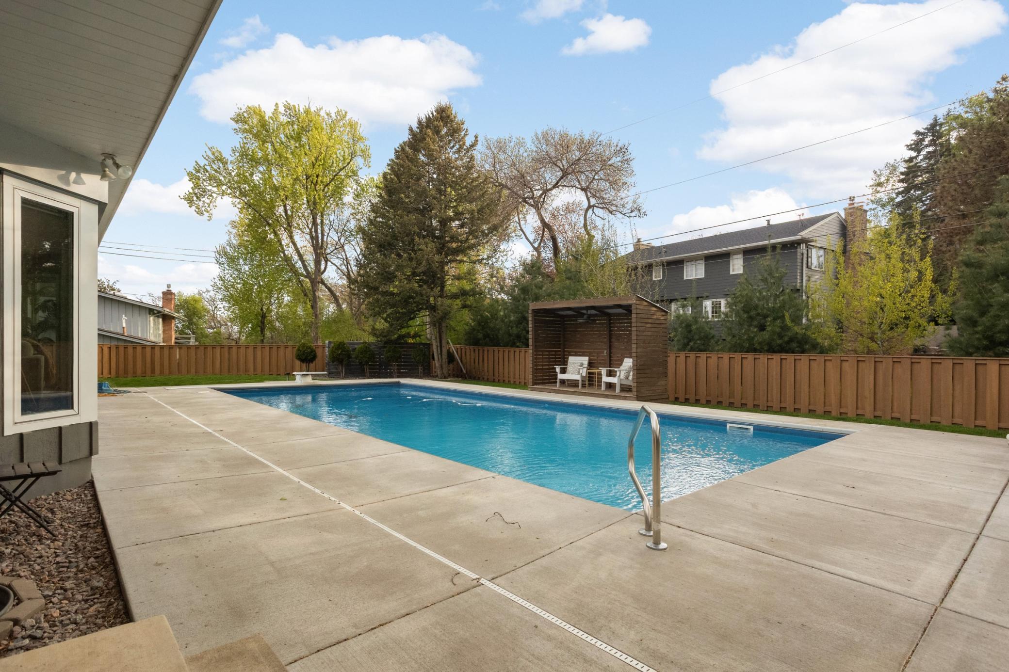 4722 Coventry Road East Minnetonka, MN 55345 - Photo 32 of 35