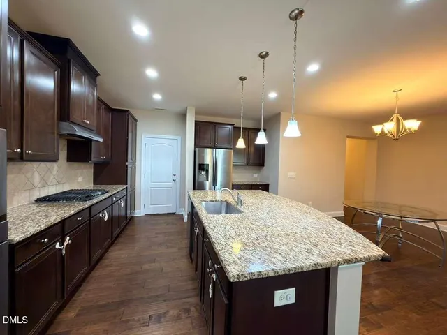 $2,195 | 305 Alamosa Place, Cary, NC 27519