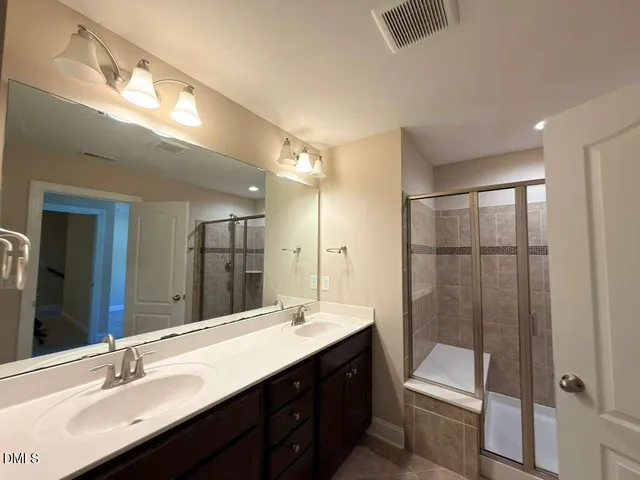 $2,195 | 305 Alamosa Place, Cary, NC 27519