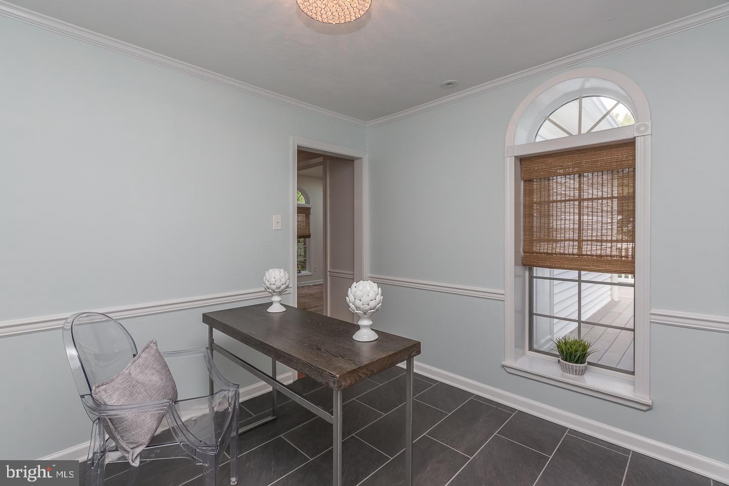 305 Canterbury Road Havertown, PA 19083 - Photo 11 of 26