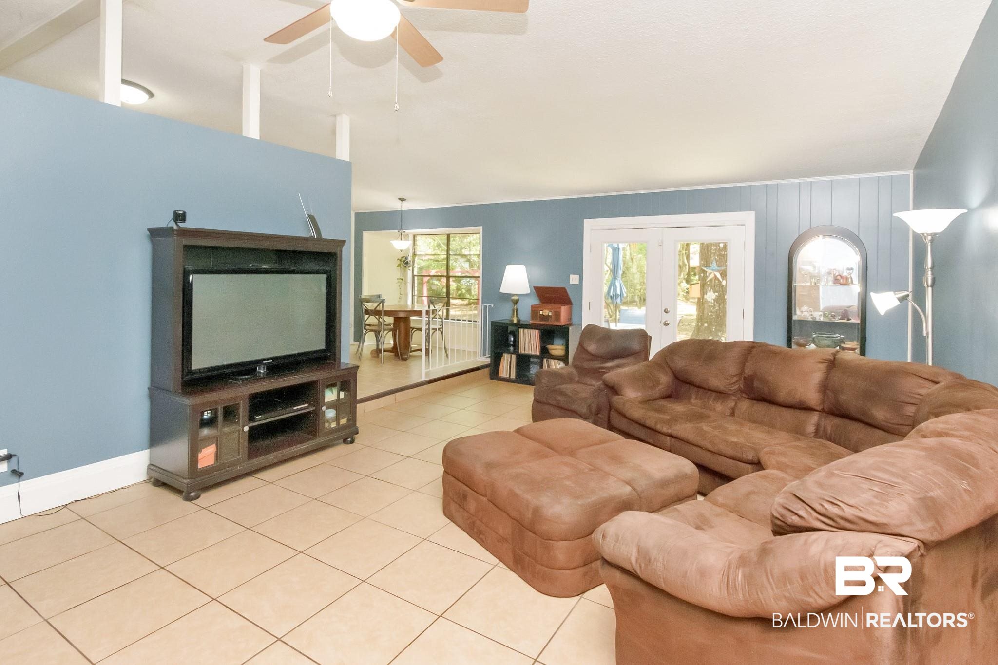 5813 Long Meadow Road Mobile, AL 36609 - Photo 4 of 30