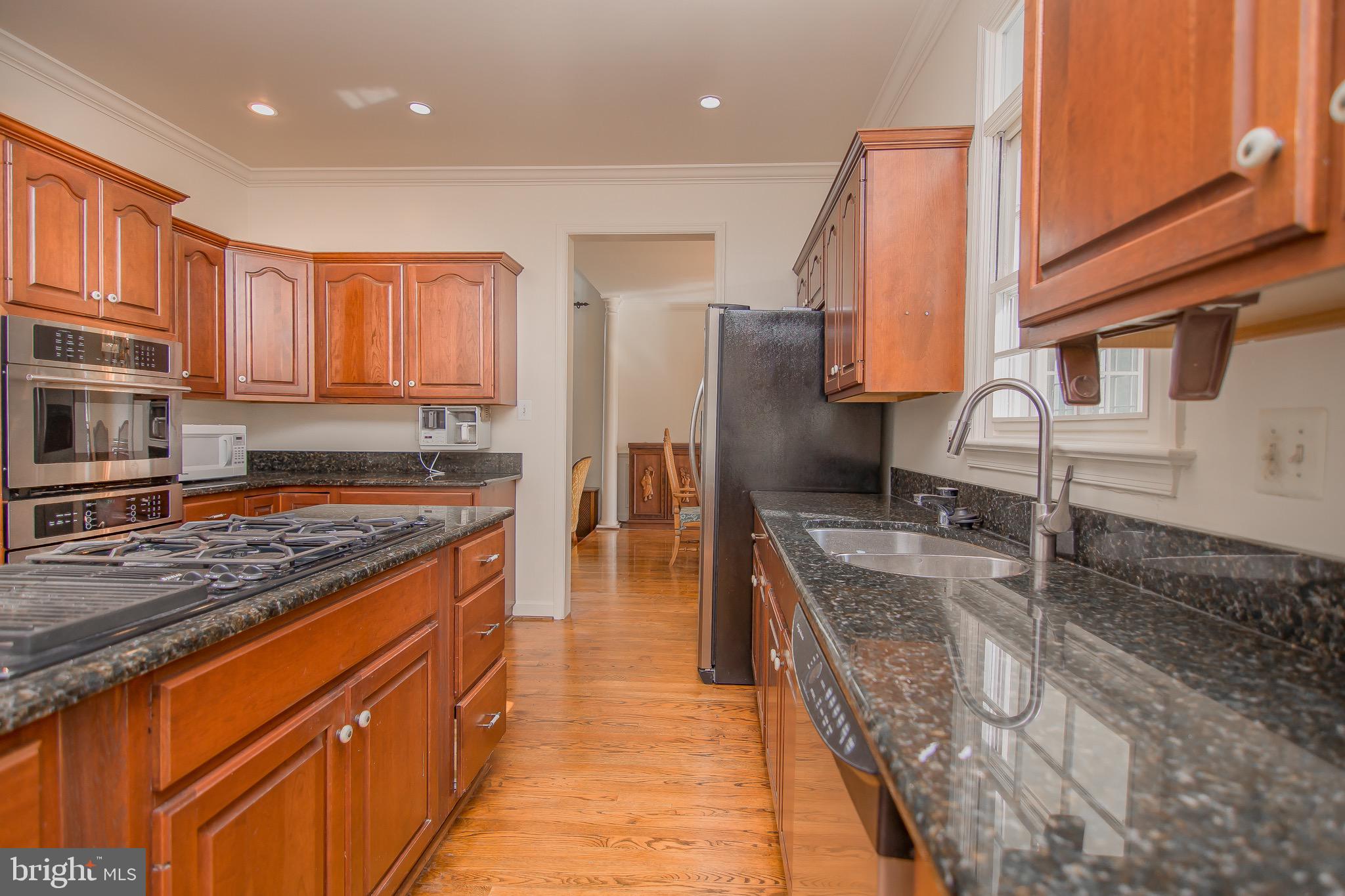 3709 Center Way Fairfax, VA 22033 - Photo 13 of 64