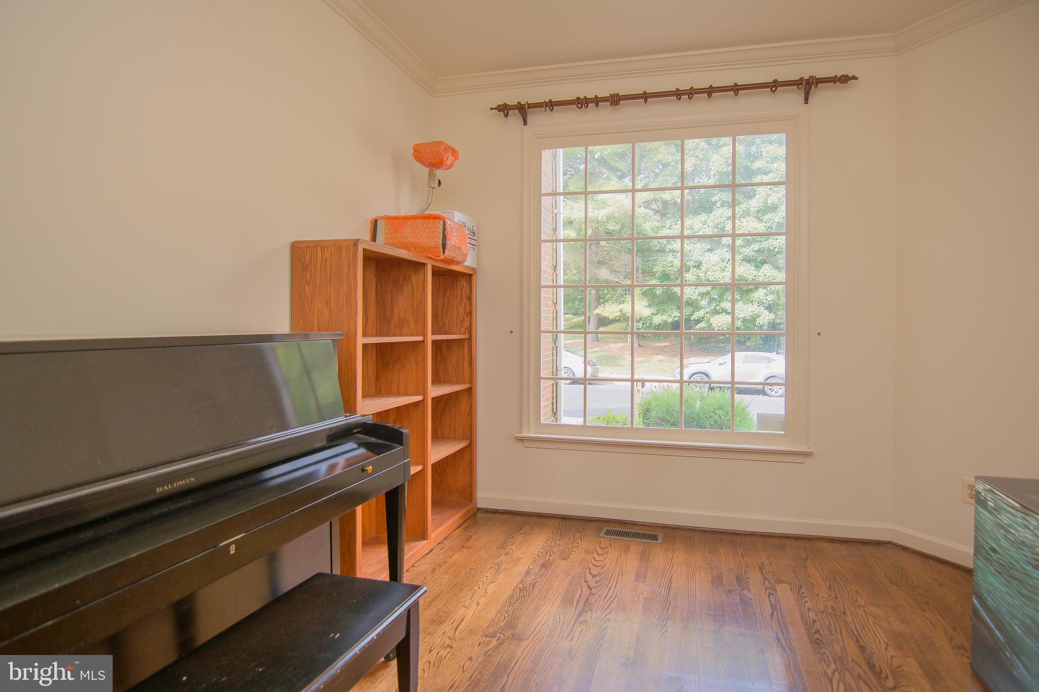 3709 Center Way Fairfax, VA 22033 - Photo 26 of 64