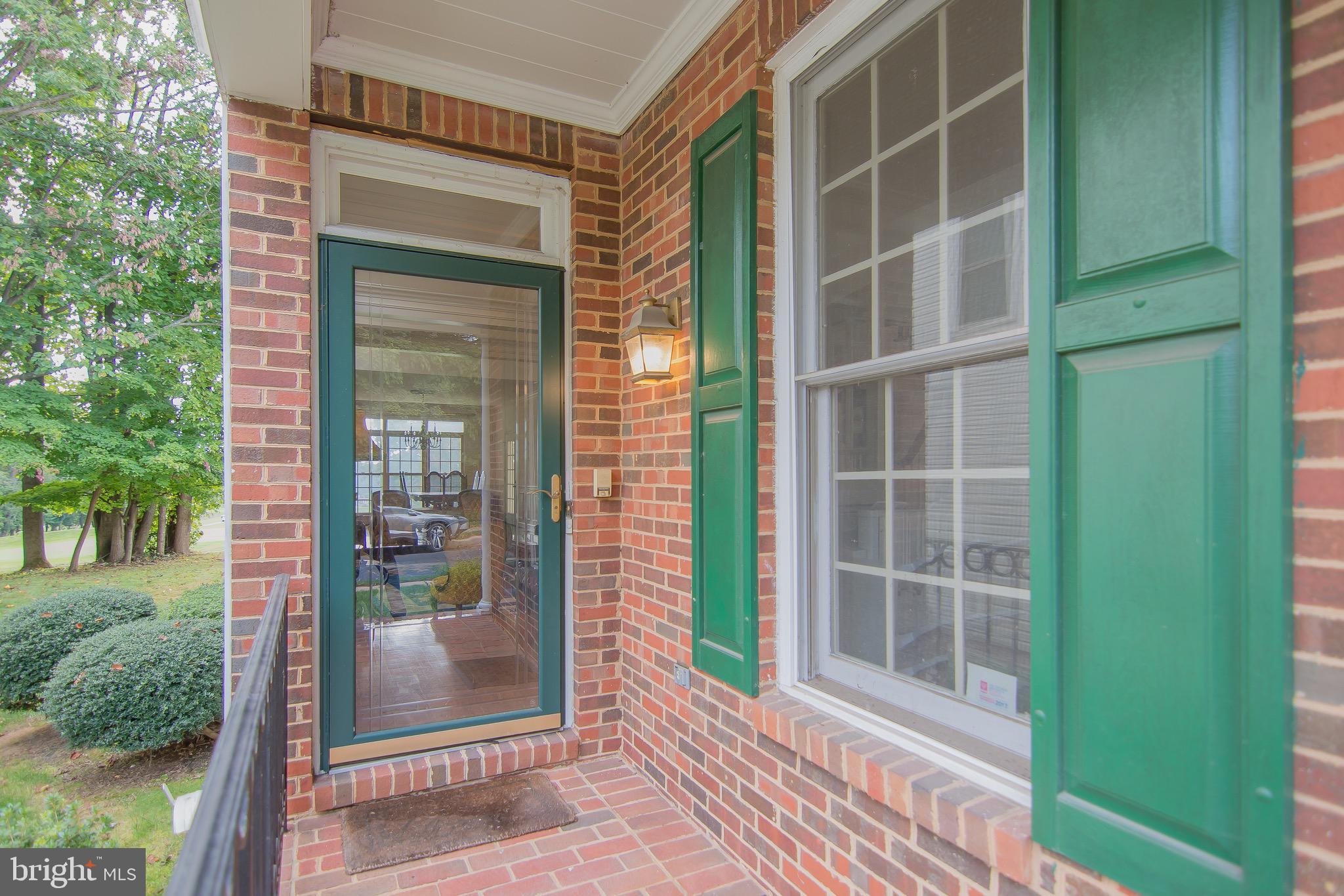 3709 Center Way Fairfax, VA 22033 - Photo 4 of 64