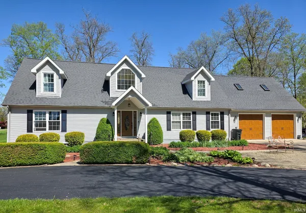 $575,000 | 2770 Crestview Drive, Winamac, IN 46996