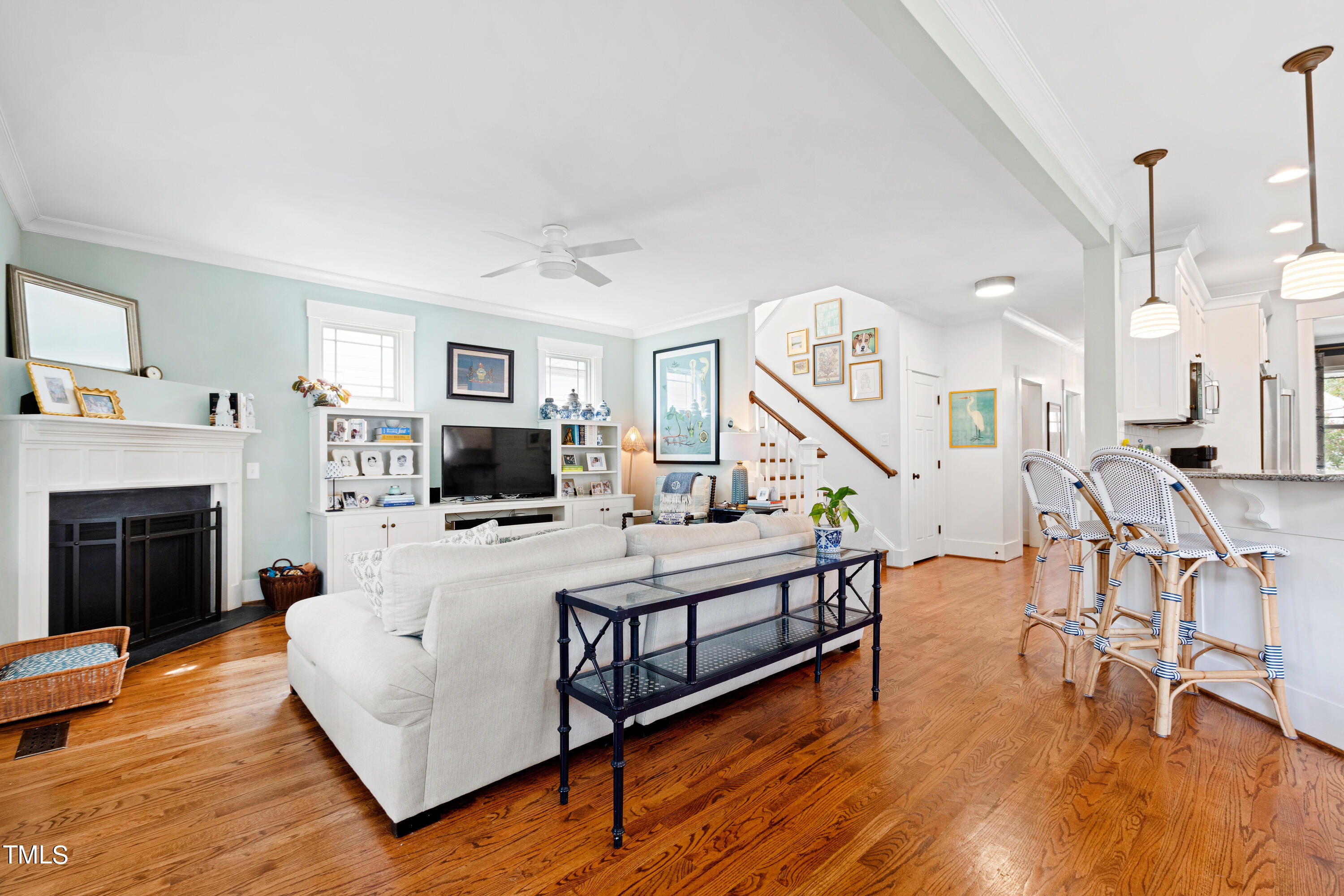 515 Pace Street Raleigh, NC 27604 - Photo 22 of 54 Living 2