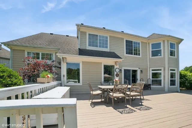 $880,000 | 1354 Branden Court, Bartlett, IL 60103