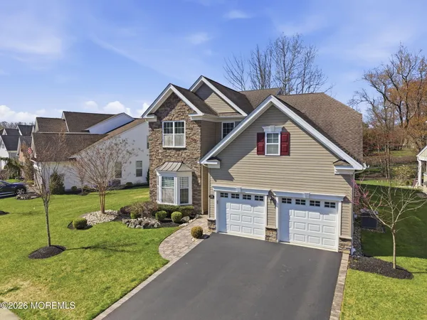 $899,000 | 29 Legacy Court, Freehold, NJ 07728