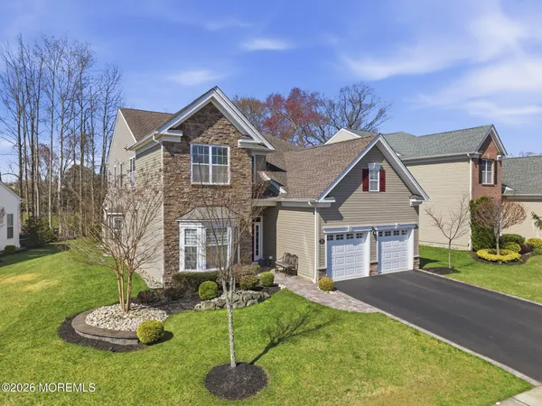 $899,000 | 29 Legacy Court, Freehold, NJ 07728