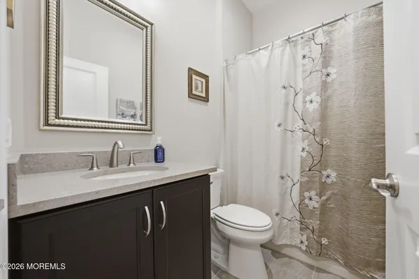 $899,000 | 29 Legacy Court, Freehold, NJ 07728