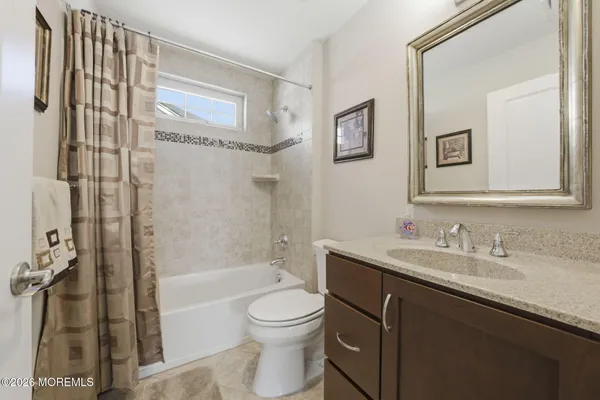 $899,000 | 29 Legacy Court, Freehold, NJ 07728