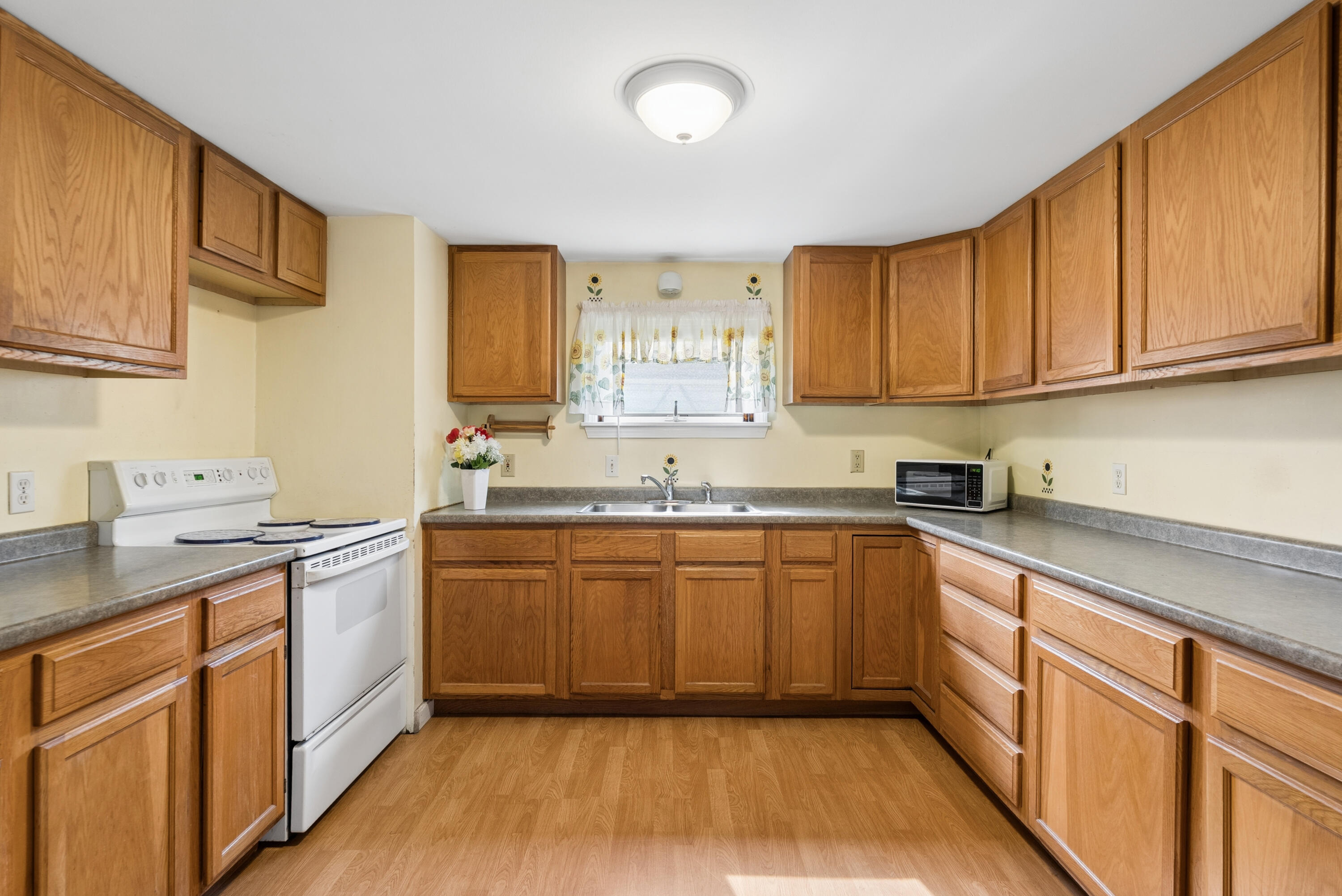 343 Luce Road Readfield, ME 04355 - Photo 8 of 53