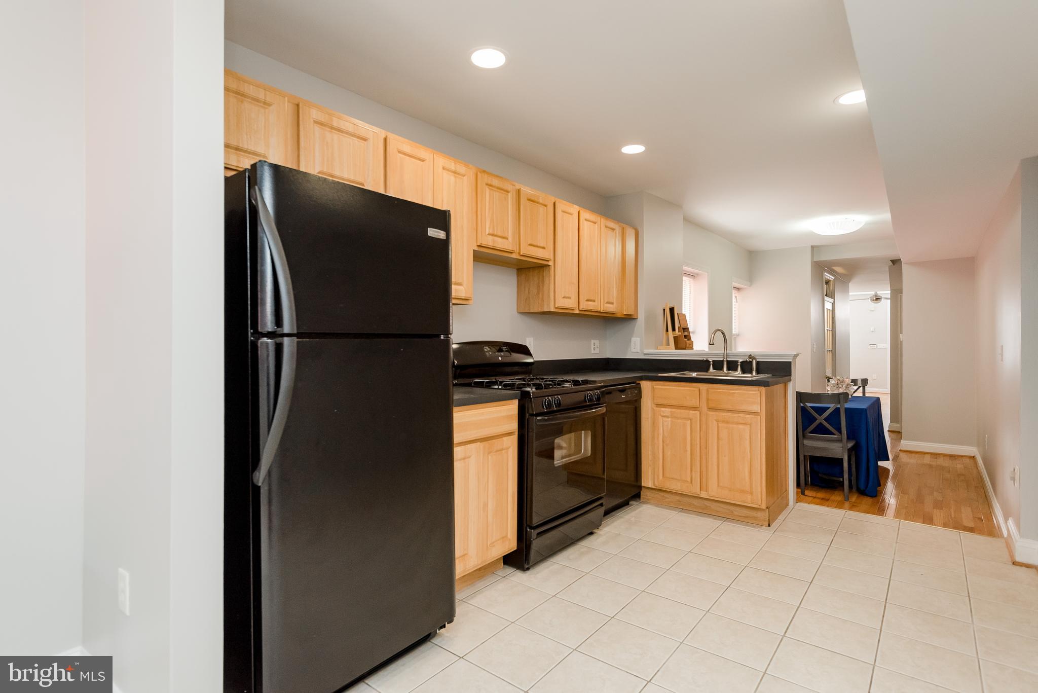 19 South Ann Street Baltimore, MD 21231 - Photo 3 of 26