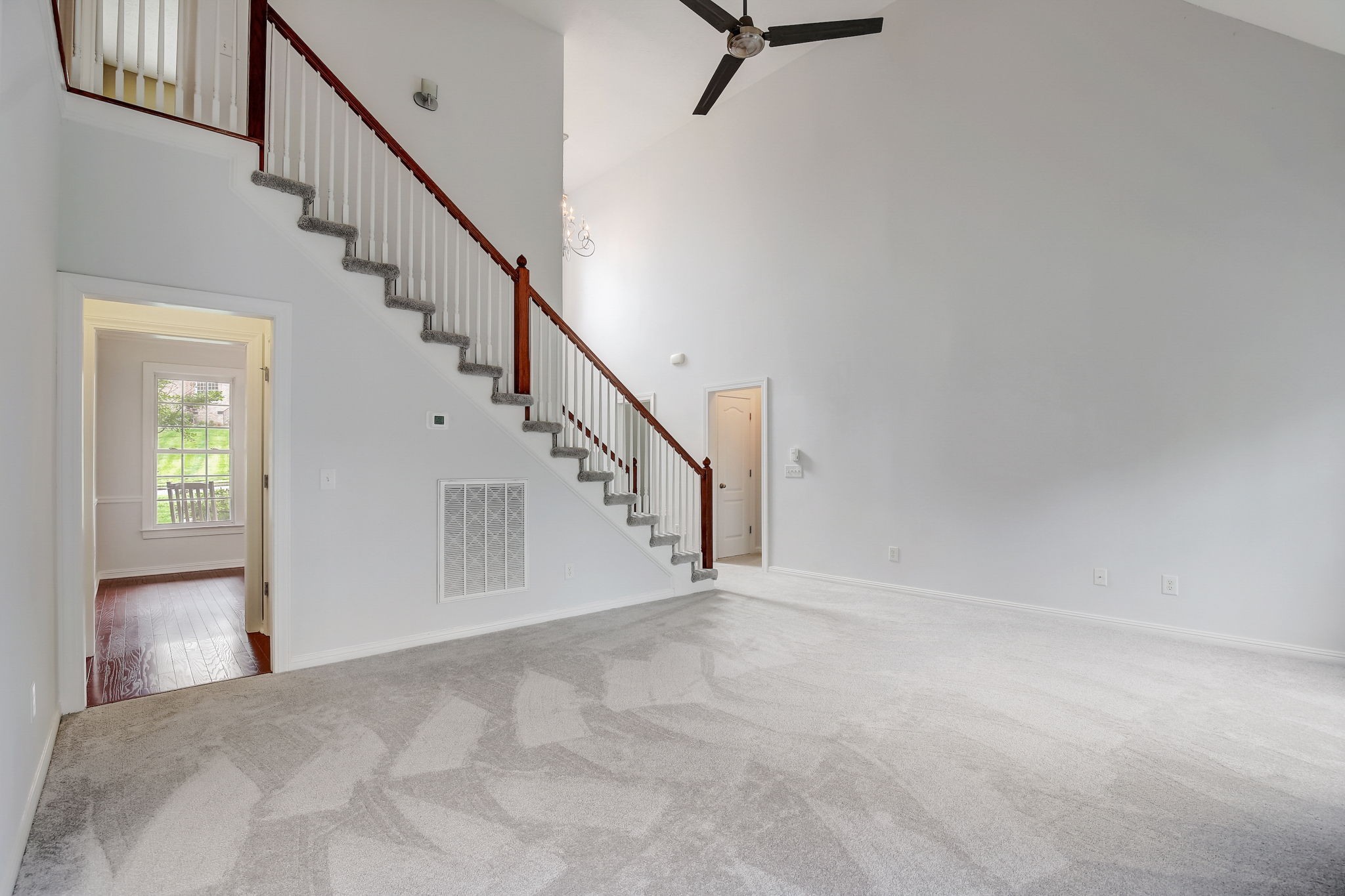 124 Cedar Ridge Lane Hendersonville, TN 37075 - Photo 17 of 66 a view of entryway and hall