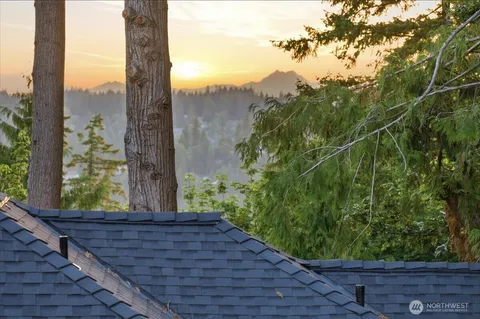 $1,296,750 | 1508 208th Avenue Northeast, Sammamish, WA 98074