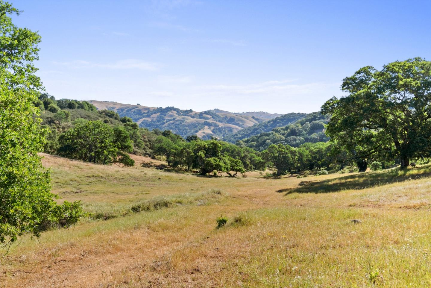 4460 Roop Road Gilroy, CA 95020 - Photo 63 of 68 a view of a beach with a mountain