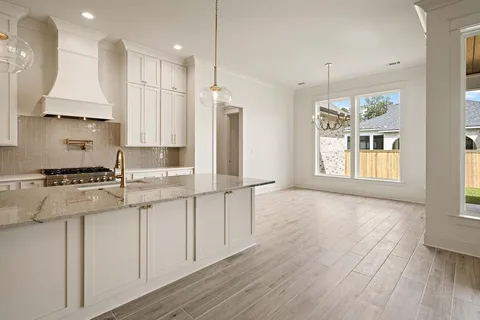 $682,500 | 4221 Cypress Point Drive, Covington, LA 70433