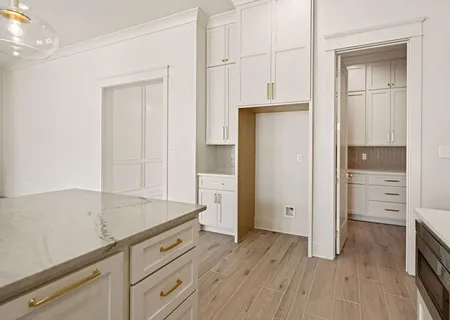 $682,500 | 4221 Cypress Point Drive, Covington, LA 70433