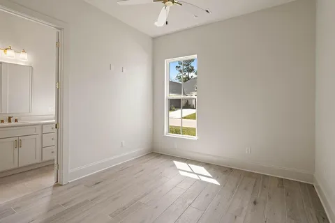 $682,500 | 4221 Cypress Point Drive, Covington, LA 70433