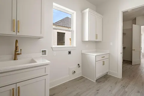 $682,500 | 4221 Cypress Point Drive, Covington, LA 70433