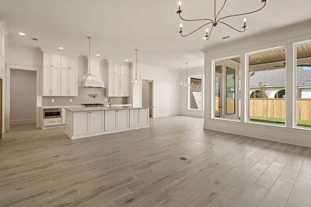 $682,500 | 4221 Cypress Point Drive, Covington, LA 70433